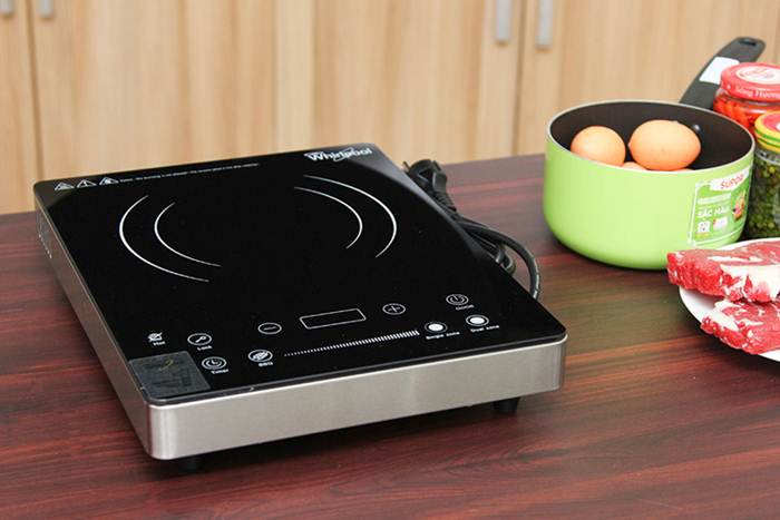 có nên mua bếp điện từ hay không