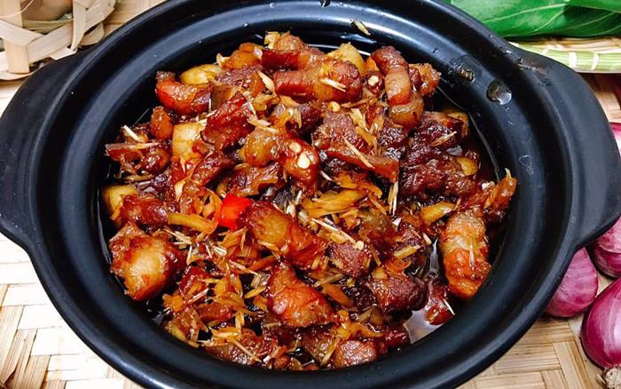các món ăn ngon dễ làm từ thịt lợn